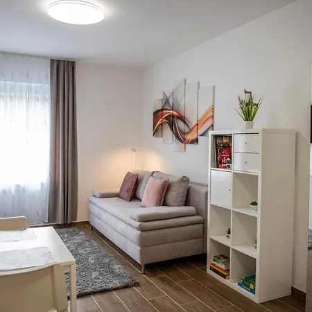 Cute Apartman- Free Parking