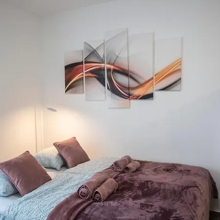 Cute Apartman- Free Parking Apartment