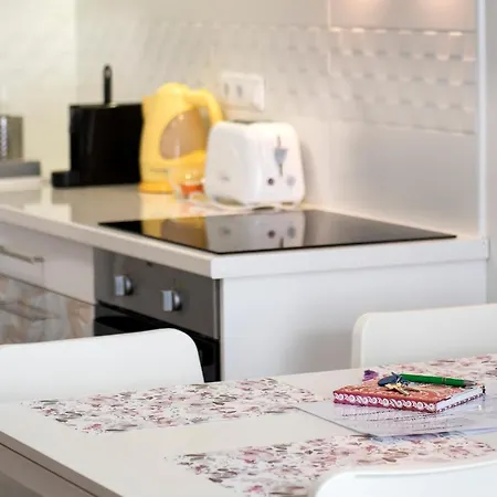 Cute Apartman- Free Parking Peçuy