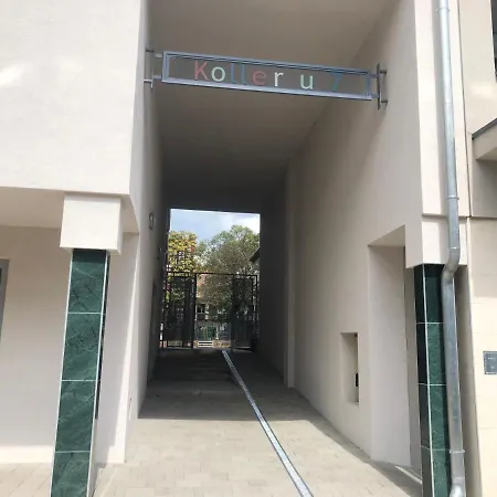 Cute Apartman- Free Parking Apartment Pecs