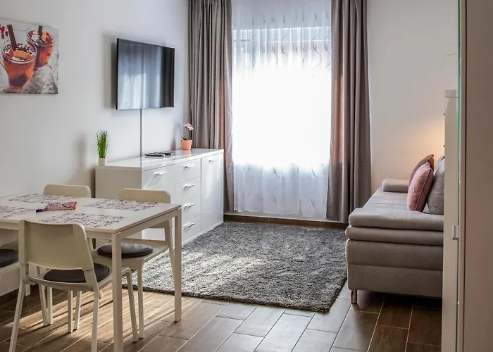 דירה Cute Apartman- Free Parking פץ'