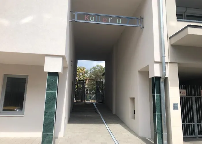 Cute Apartman- Free Parking דירה פץ'