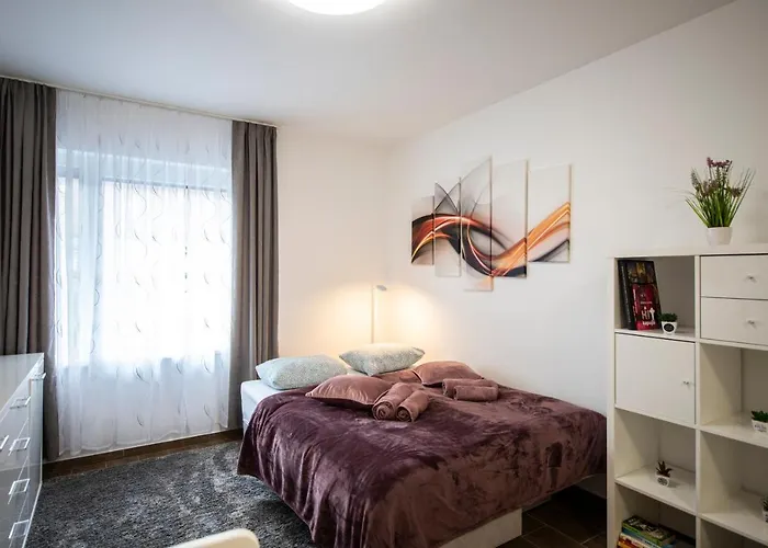 דירה Cute Apartman- Free Parking